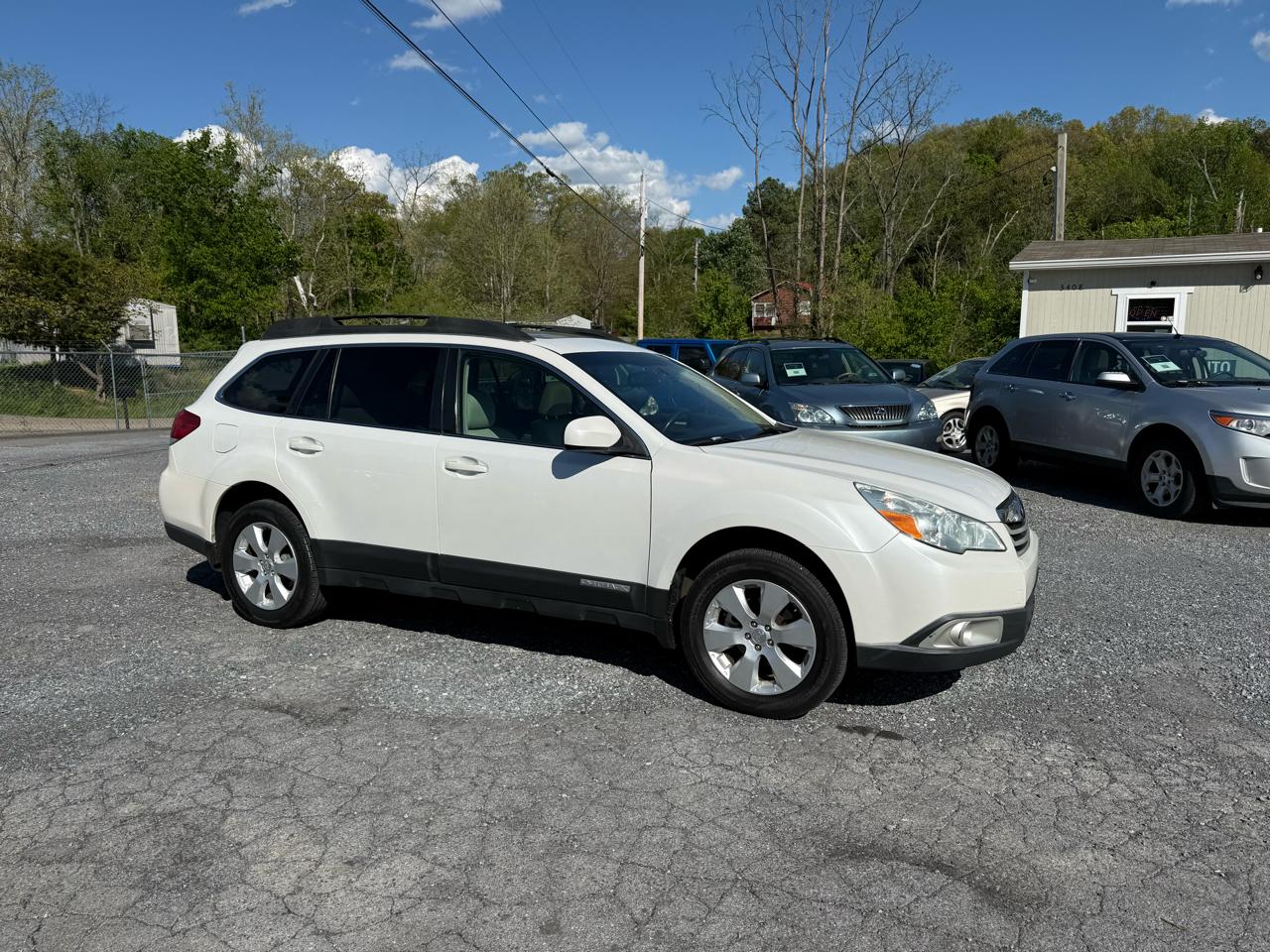 Subaru Outback 2.5i Premium 2011