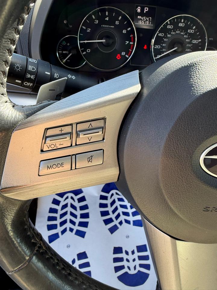 Subaru Outback 2.5i Premium 2011