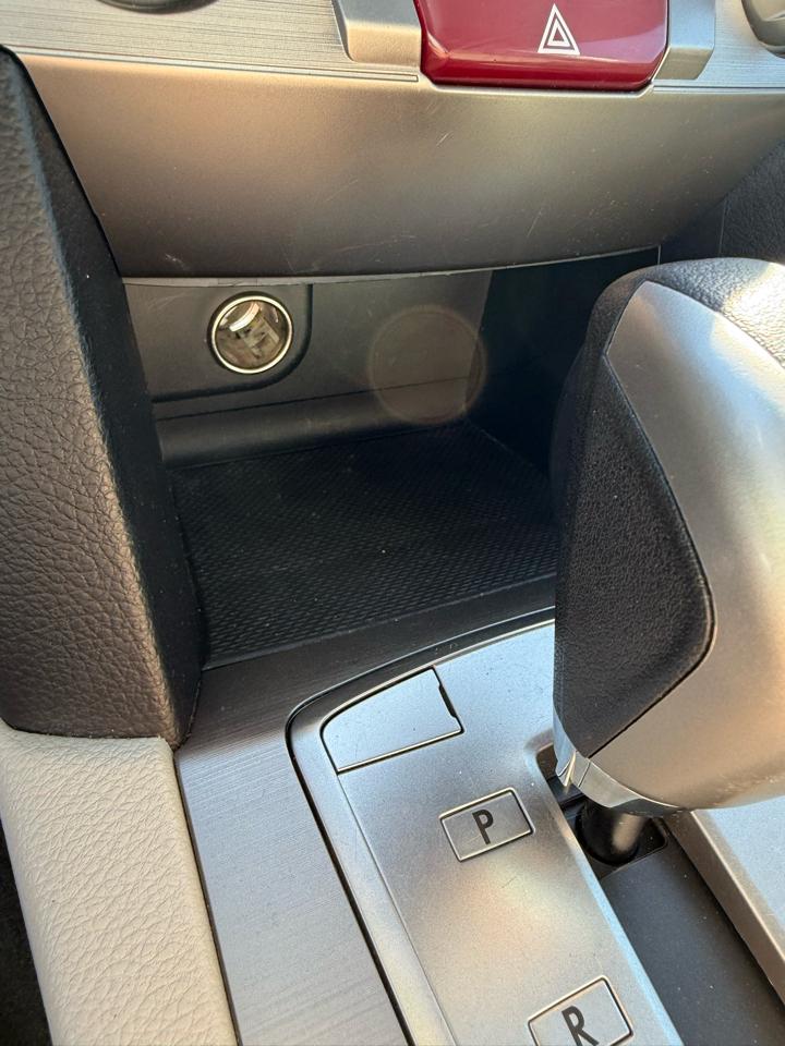 Subaru Outback 2.5i Premium 2011