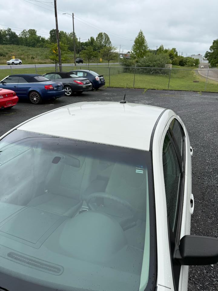 Ford Fusion S 2012