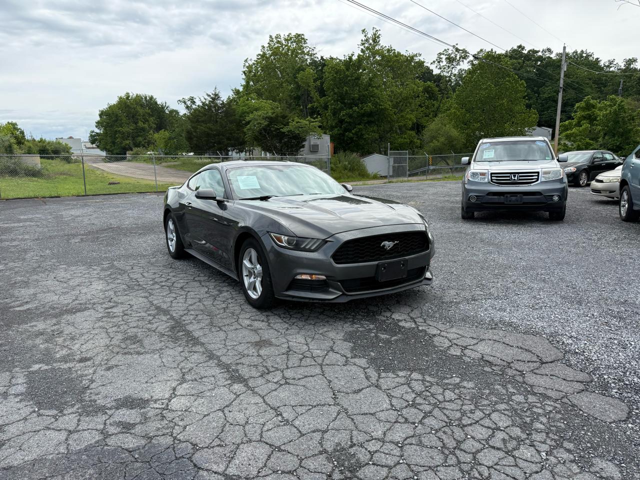 Ford Mustang V6 Coupe 2016
