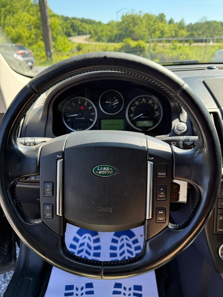 Land Rover LR2 HSE 2011