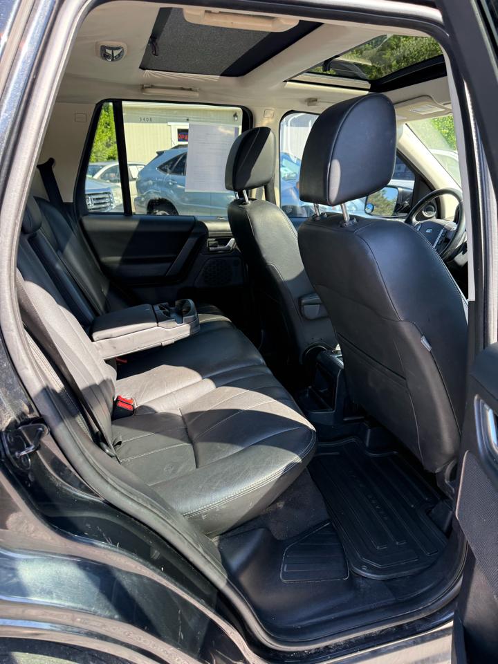 Land Rover LR2 HSE 2011