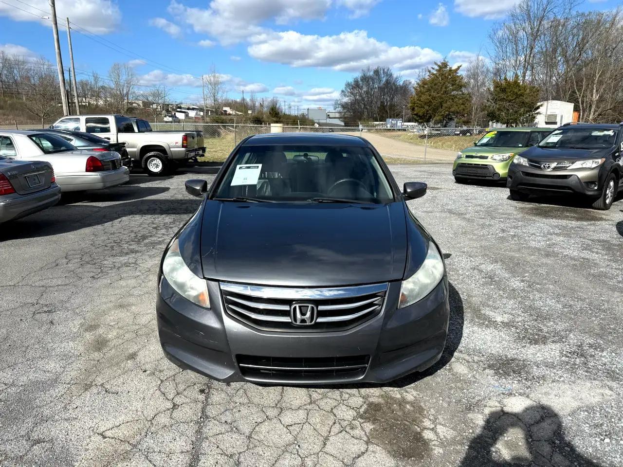 Honda Accord SE Sedan AT 2011