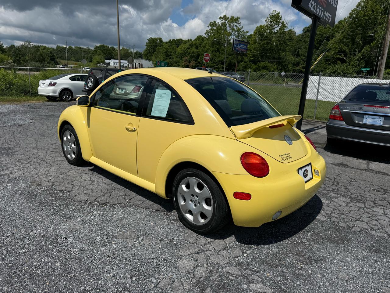 Volkswagen New Beetle GLS 2.0L 2003