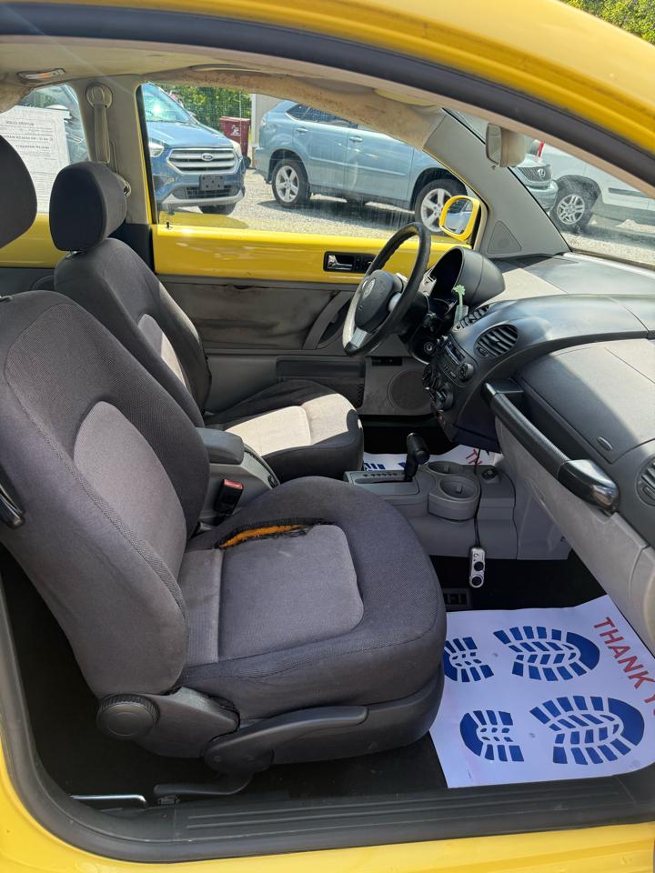 Volkswagen New Beetle GLS 2.0L 2003
