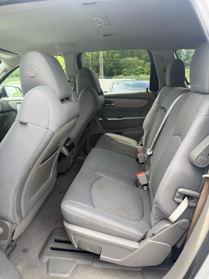 Chevrolet Traverse LS AWD w/PDC 2013