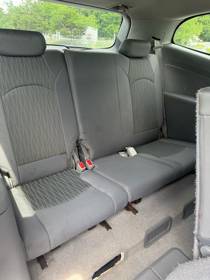 Chevrolet Traverse LS AWD w/PDC 2013