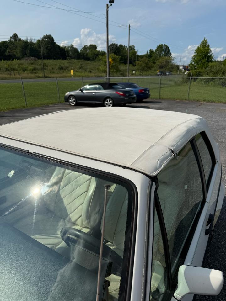 Volkswagen Cabriolet  1992