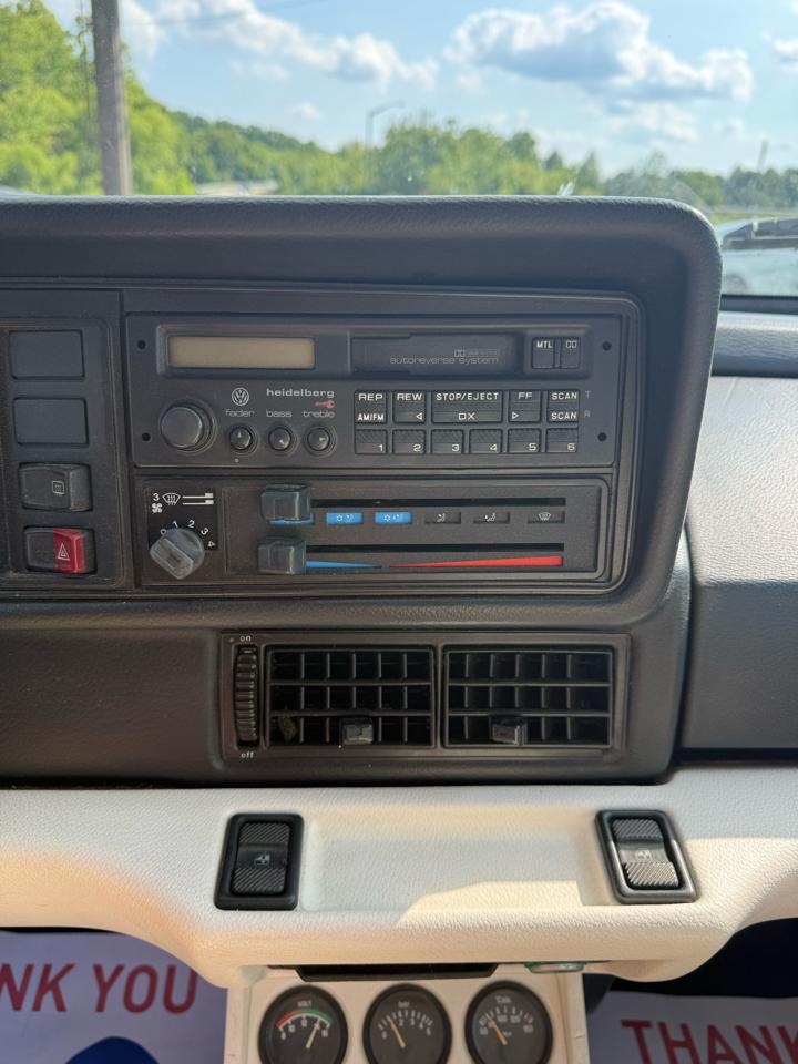 Volkswagen Cabriolet  1992