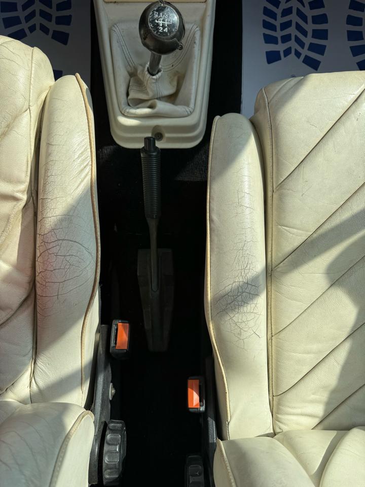 Volkswagen Cabriolet  1992