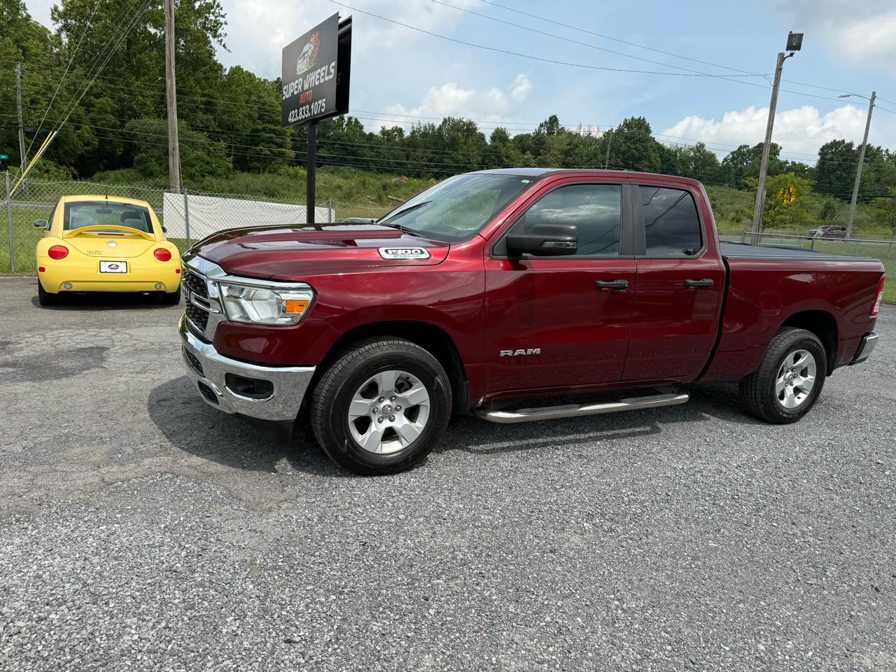 RAM 1500 Big Horn Quad Cab 4WD 2023