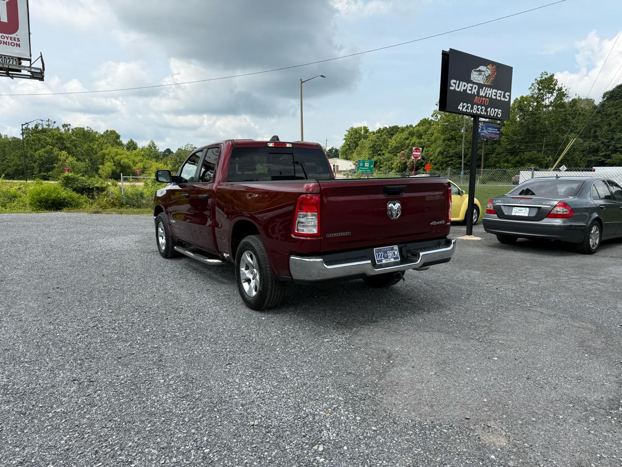 RAM 1500 Big Horn Quad Cab 4WD 2023