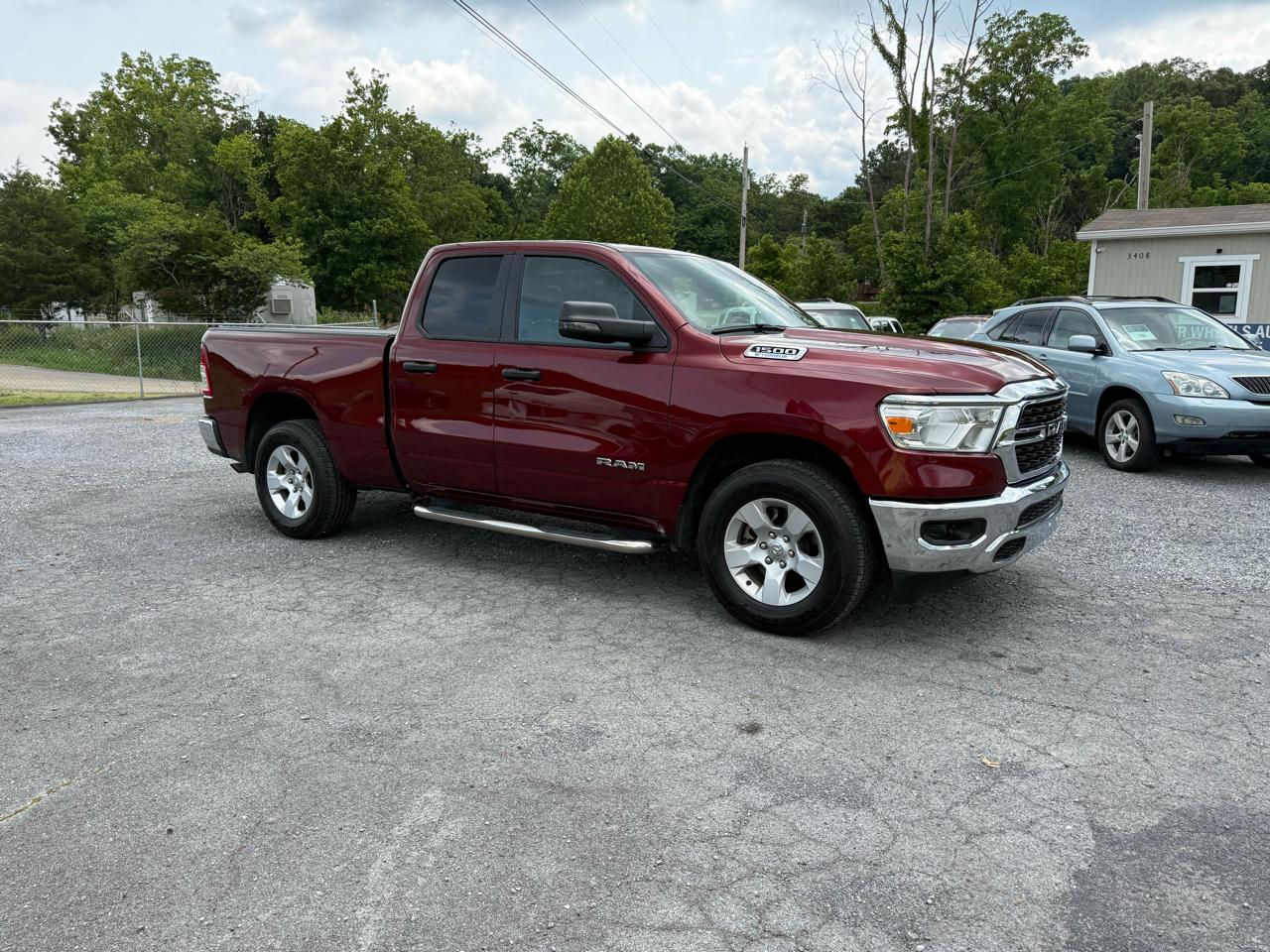RAM 1500 Big Horn Quad Cab 4WD 2023
