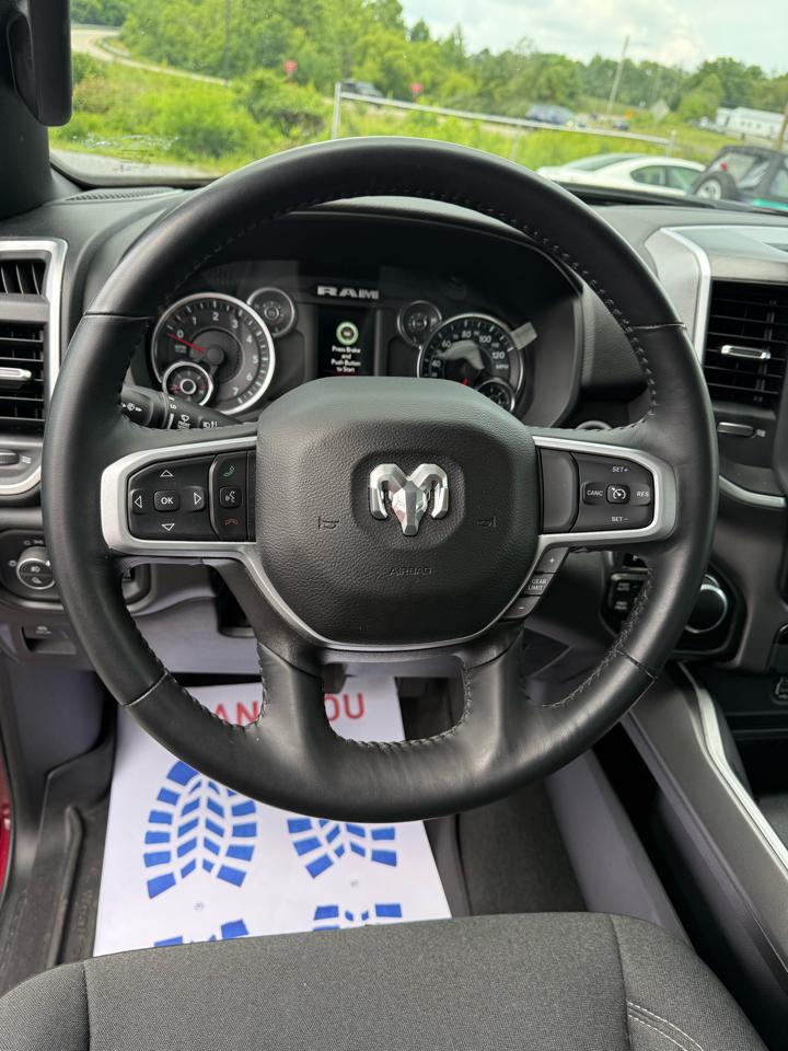 RAM 1500 Big Horn Quad Cab 4WD 2023