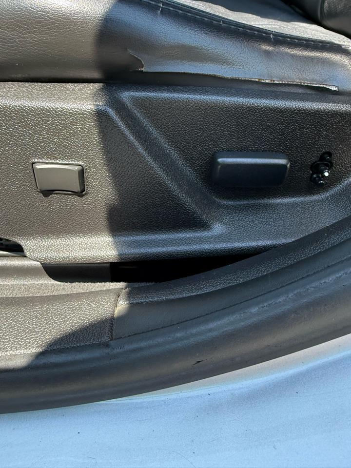 Cadillac CTS 3.6L SIDI with Navigation 2009