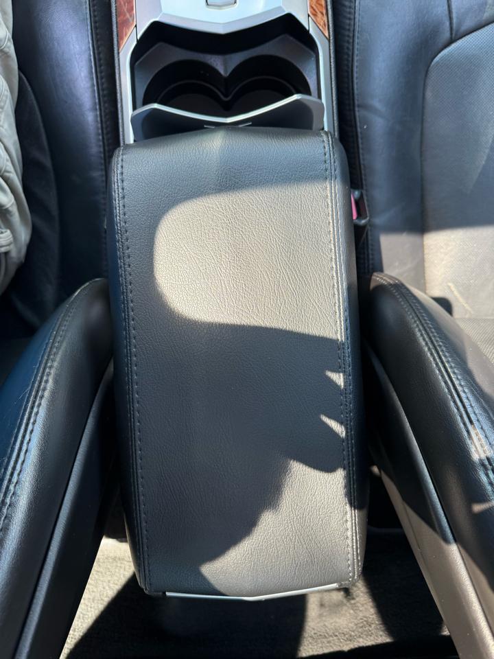 Cadillac CTS 3.6L SIDI with Navigation 2009