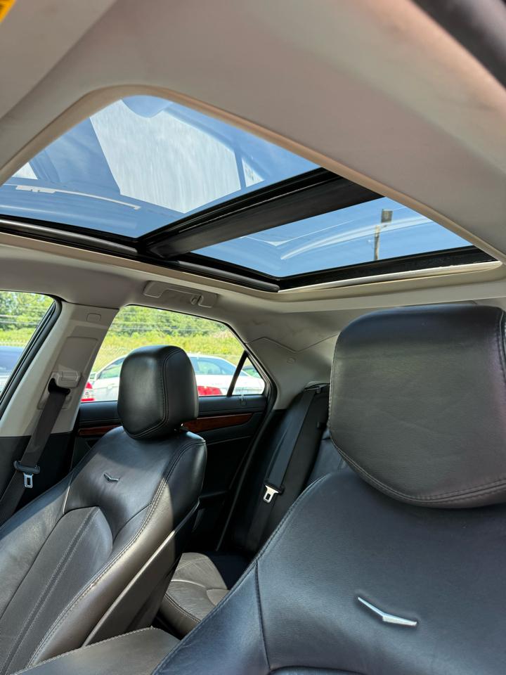 Cadillac CTS 3.6L SIDI with Navigation 2009