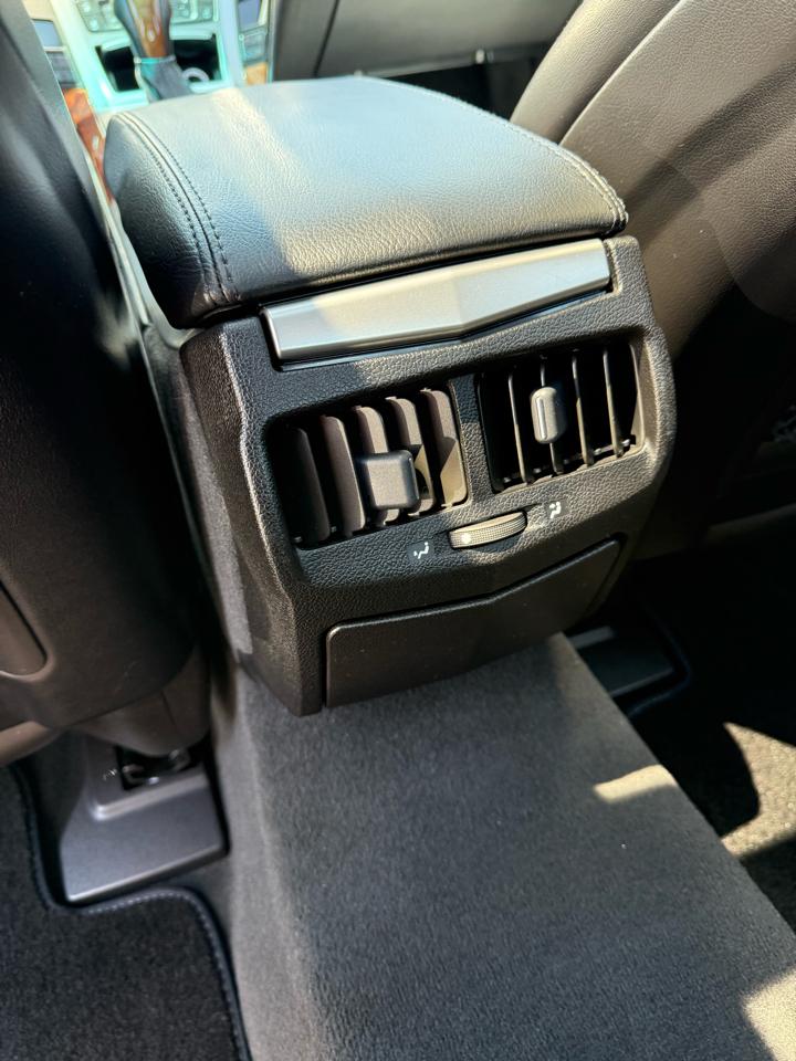 Cadillac CTS 3.6L SIDI with Navigation 2009