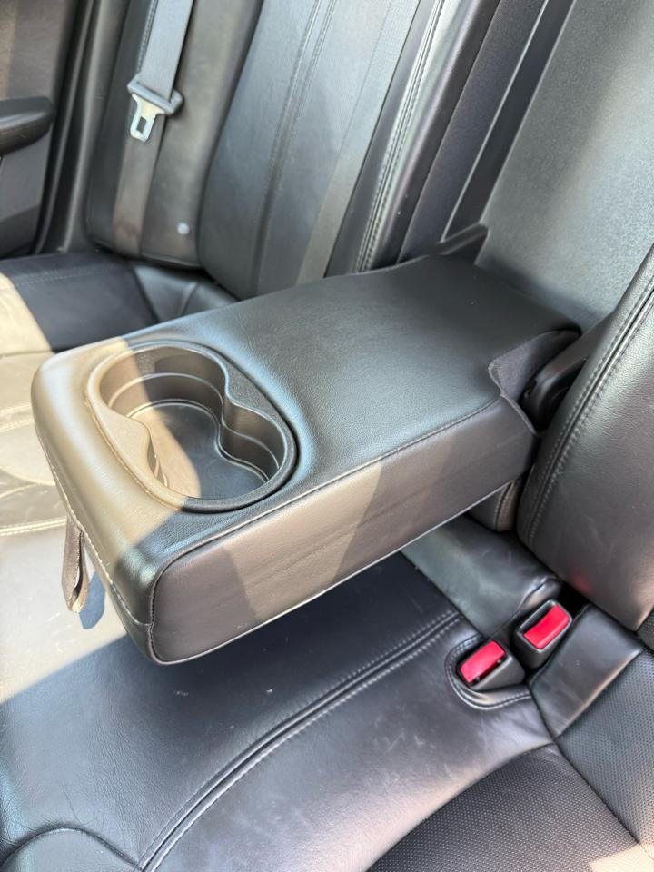 Cadillac CTS 3.6L SIDI with Navigation 2009