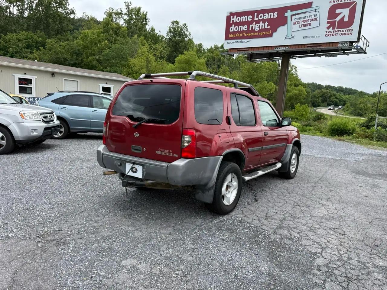 Nissan Xterra XE 2WD 2001