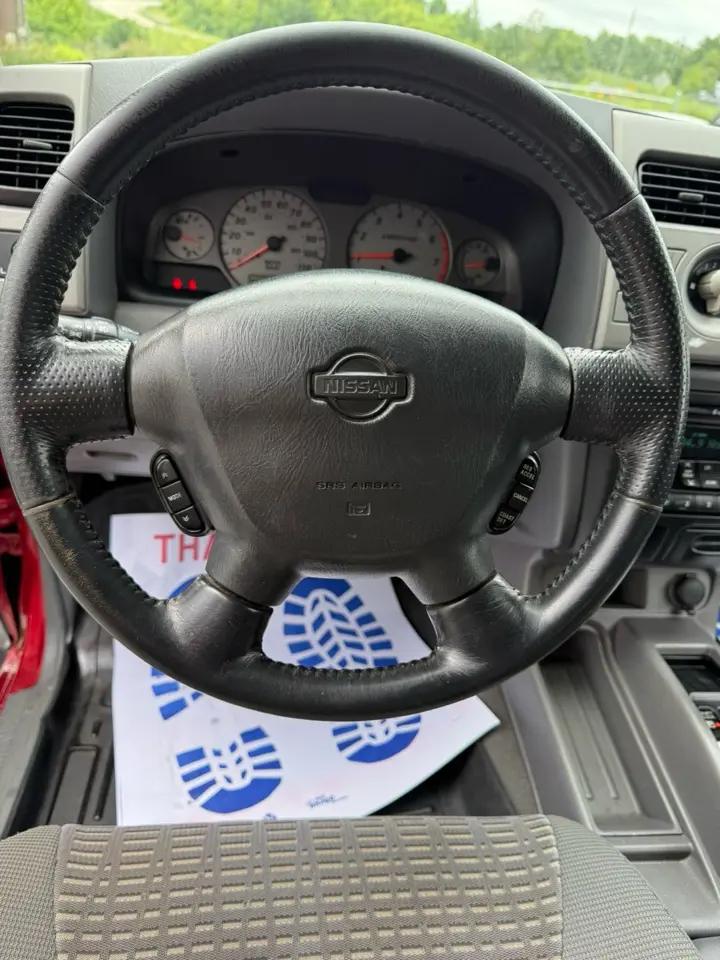 Nissan Xterra XE 2WD 2001