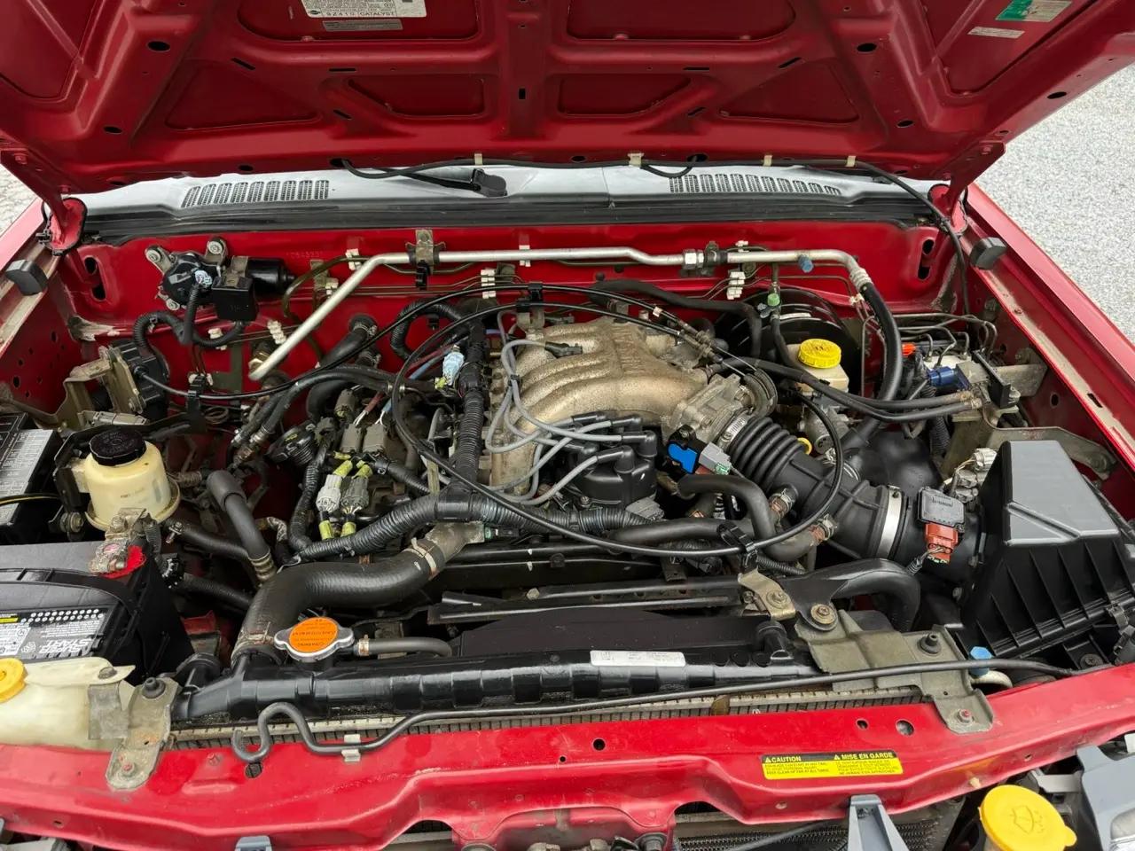 Nissan Xterra XE 2WD 2001