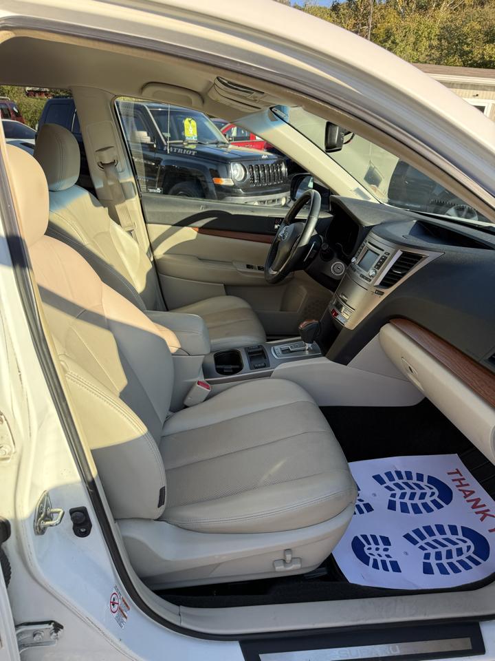 Subaru Outback 2.5i Limited 2013