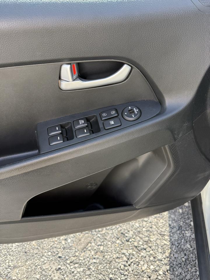 Kia Sportage LX FWD 2013