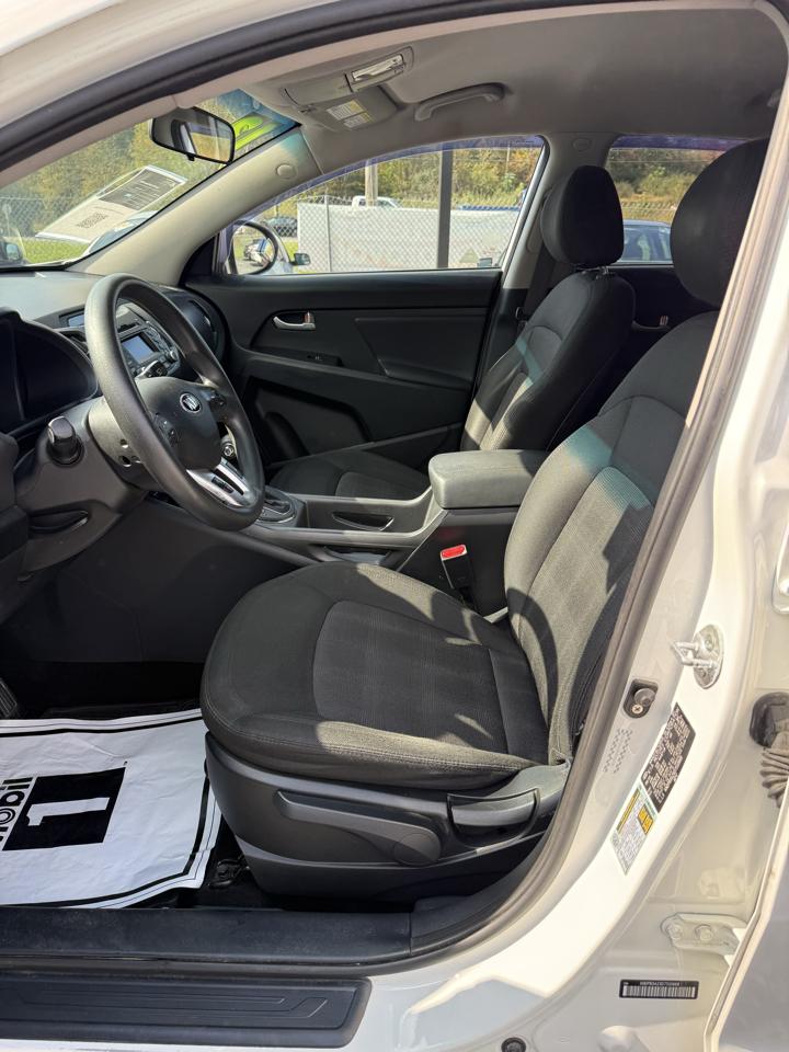 Kia Sportage LX FWD 2013
