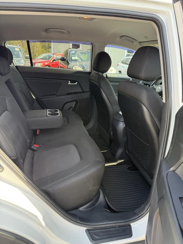 Kia Sportage LX FWD 2013