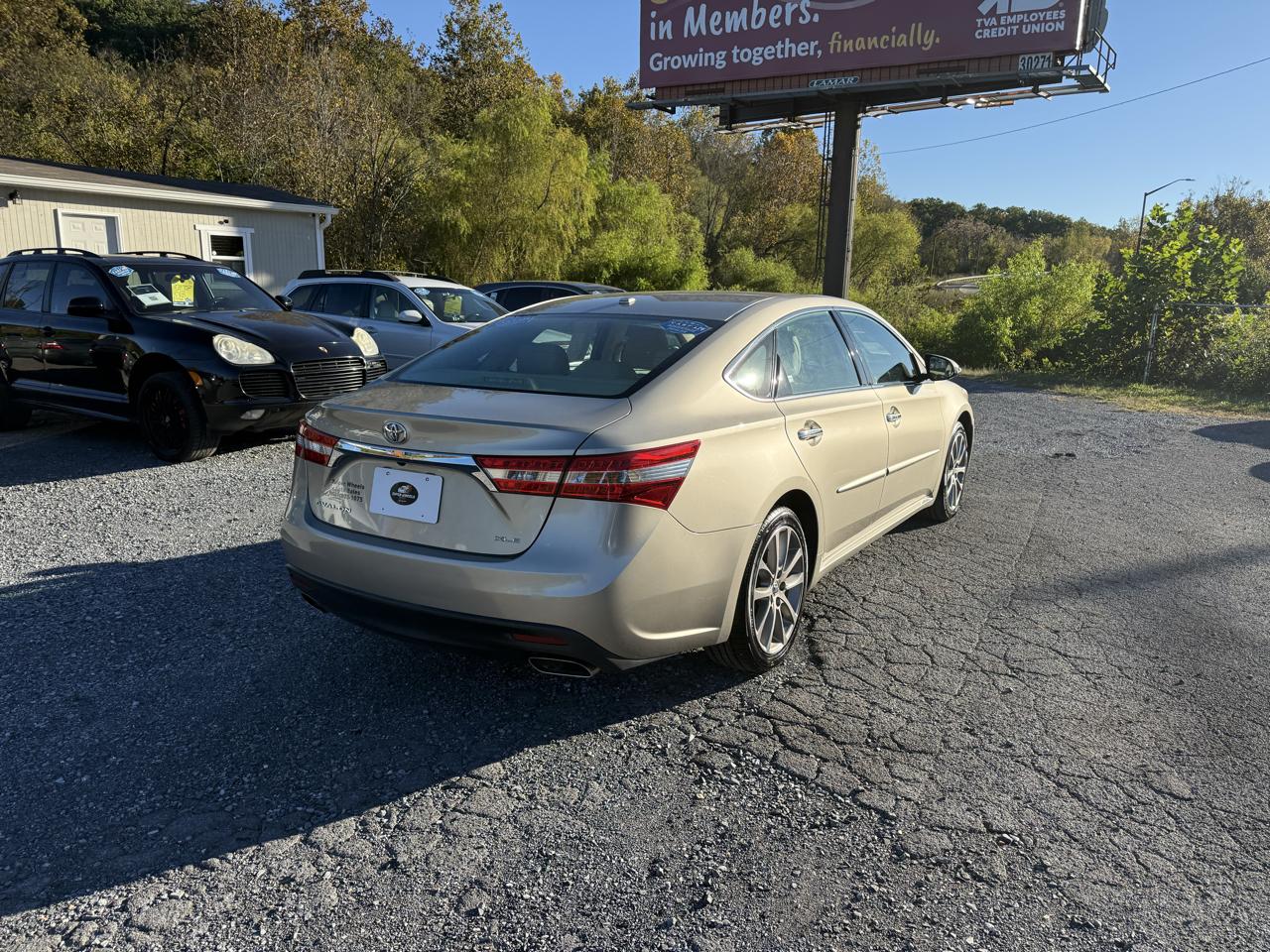 Toyota Avalon XLE Touring 2015
