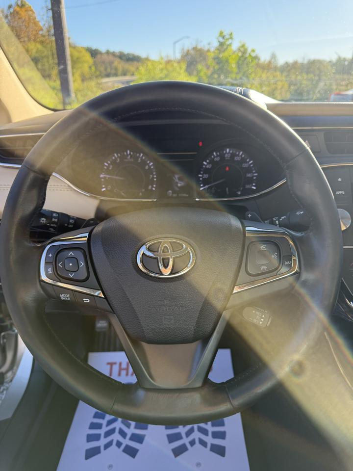 Toyota Avalon XLE Touring 2015