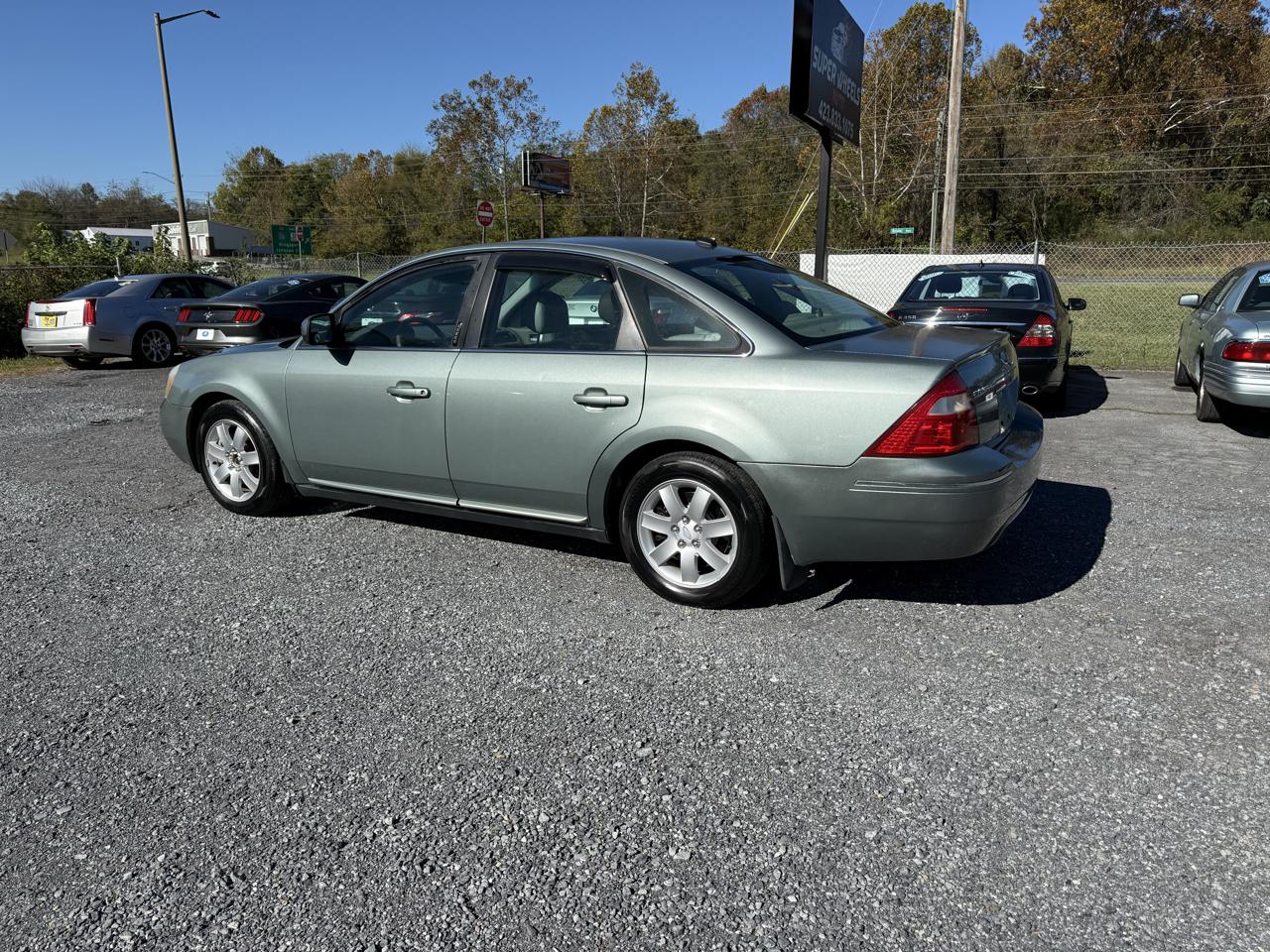 Ford Five Hundred SEL FWD 2007