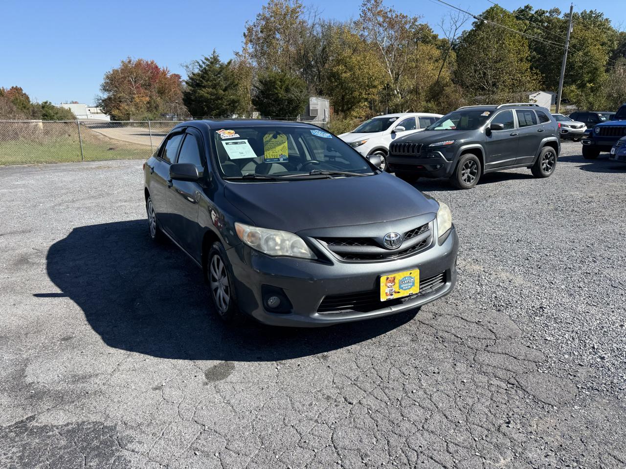 Toyota Corolla LE 4-Speed AT 2011