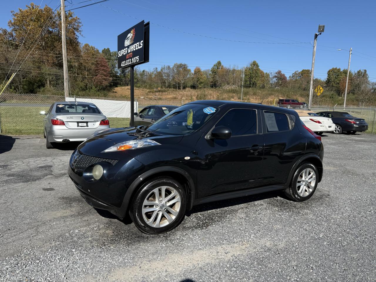 Nissan Juke SV AWD 2011