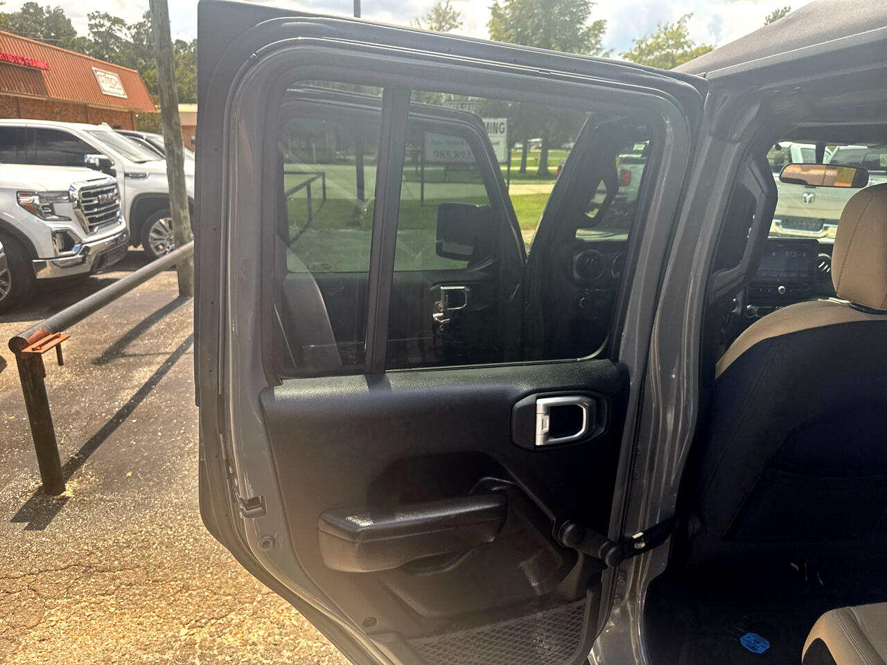 Jeep Gladiator Sport 2021