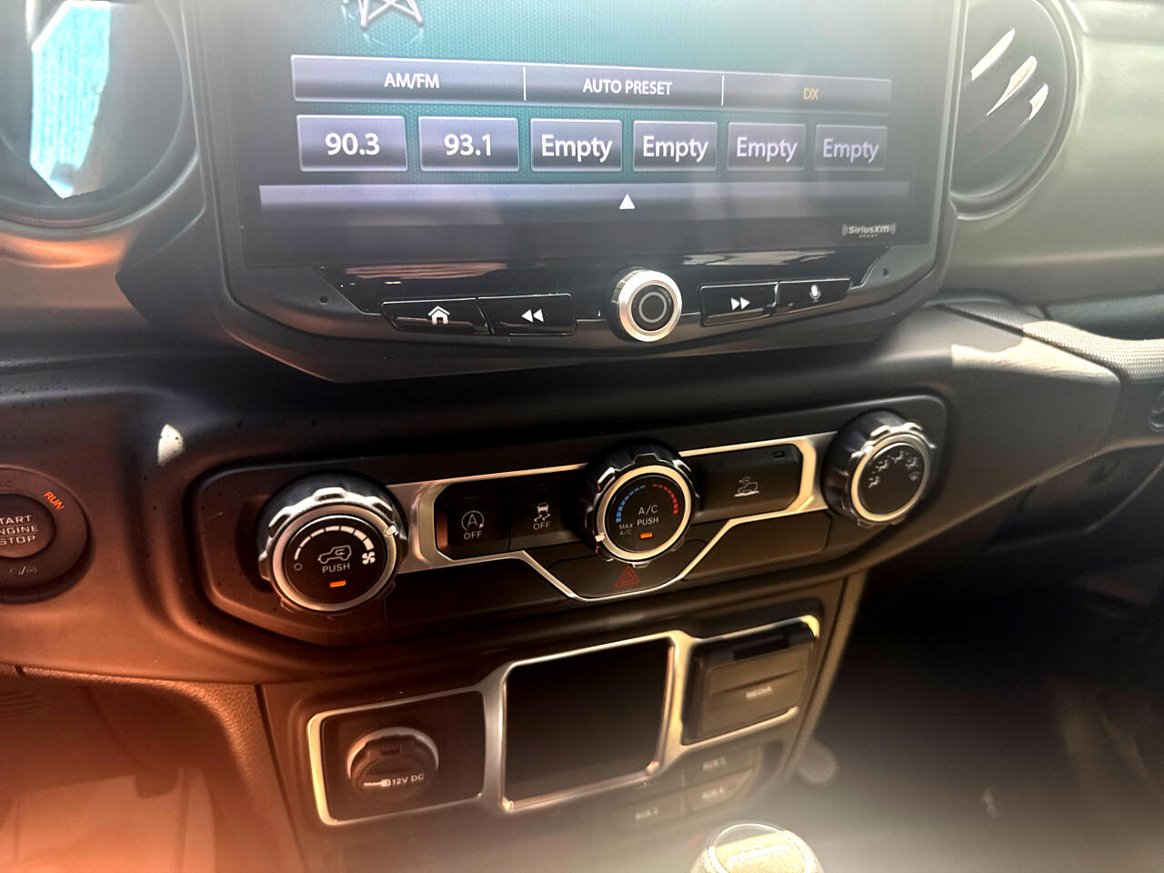 Jeep Gladiator Sport 2021