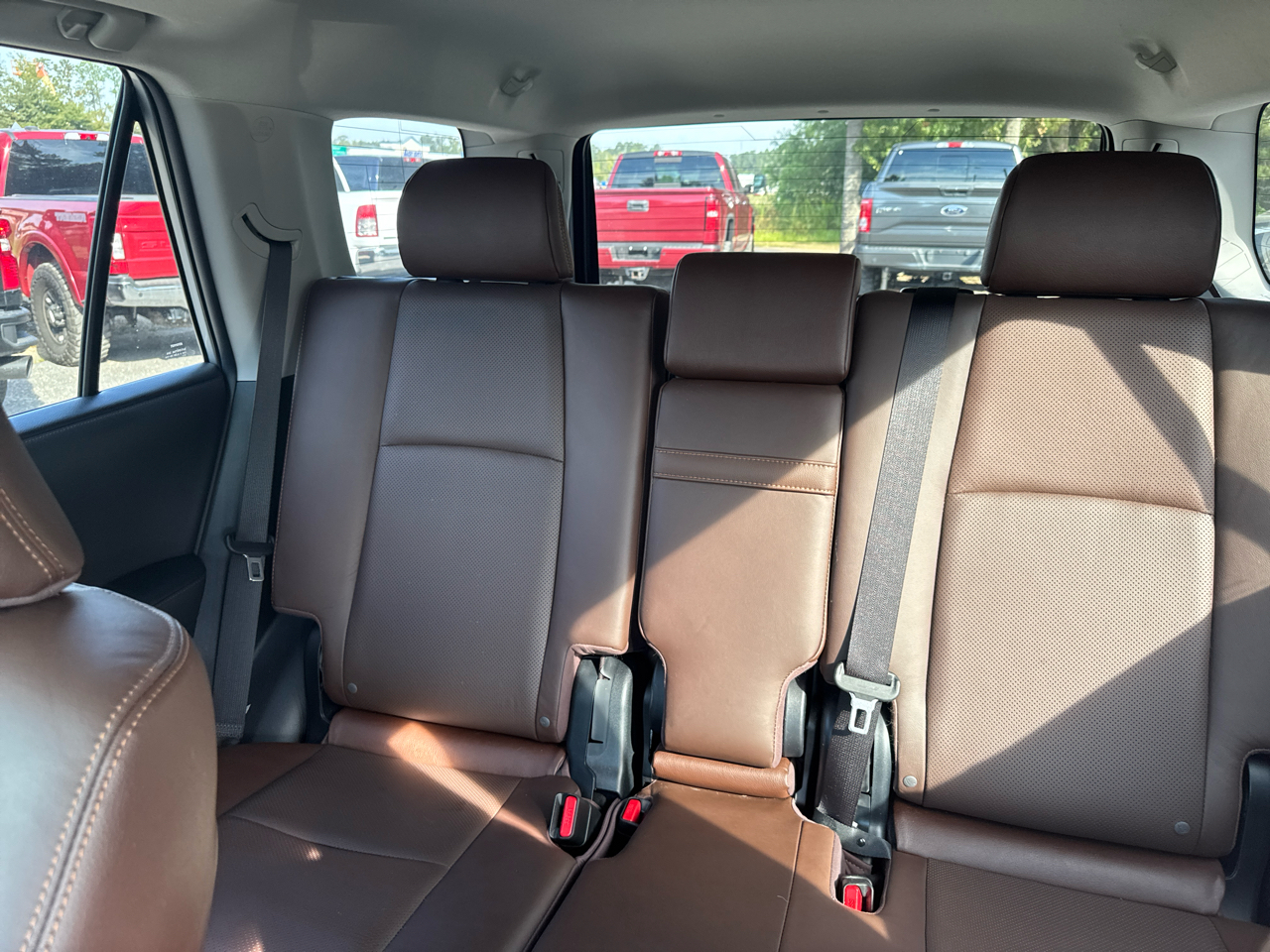 Toyota 4Runner Limited 2WD 2024