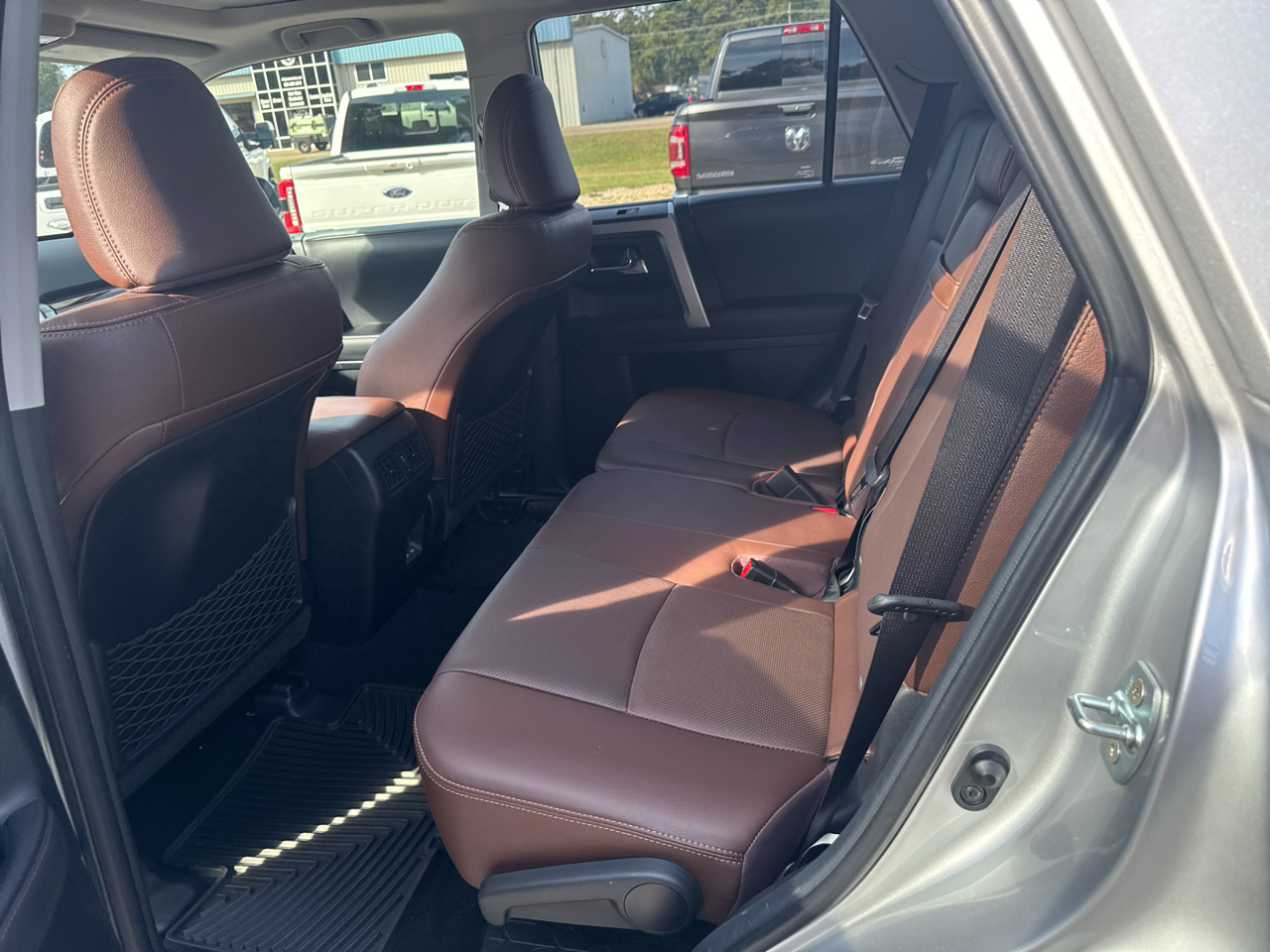 Toyota 4Runner Limited 2WD 2024