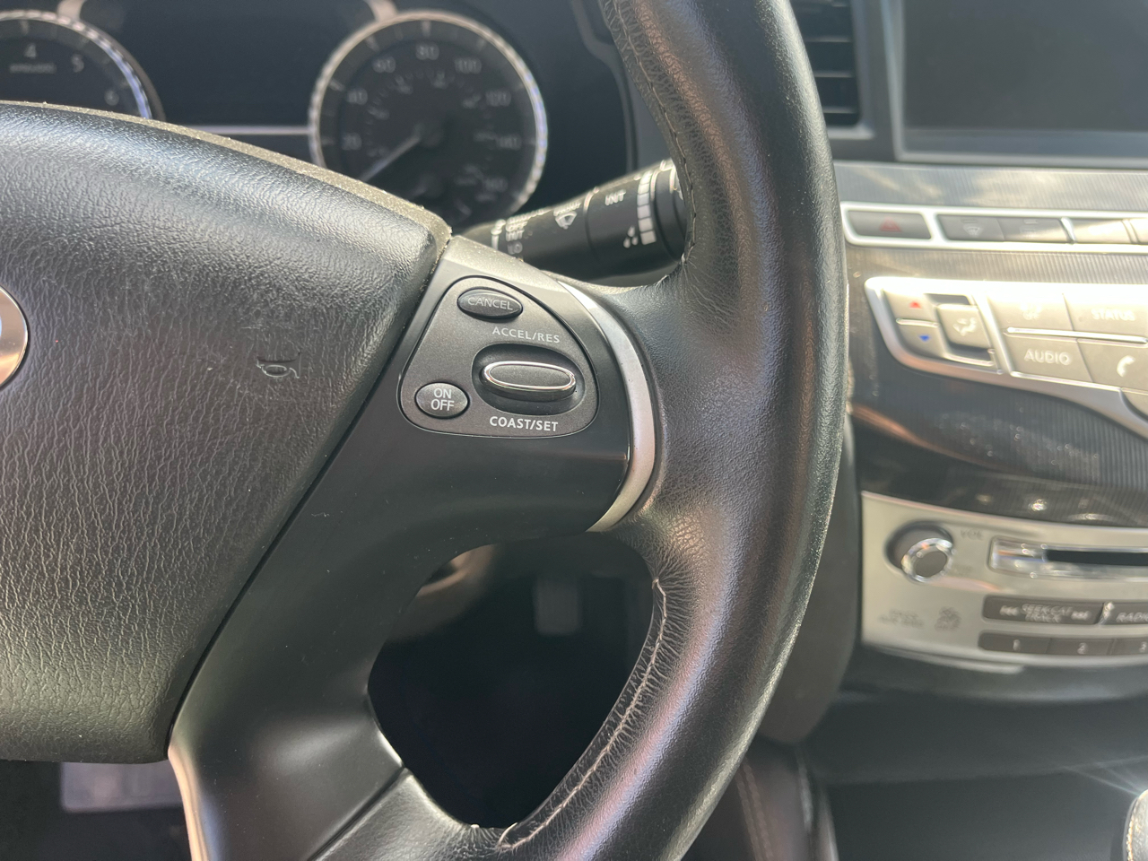 Infiniti QX60 Base FWD 2018