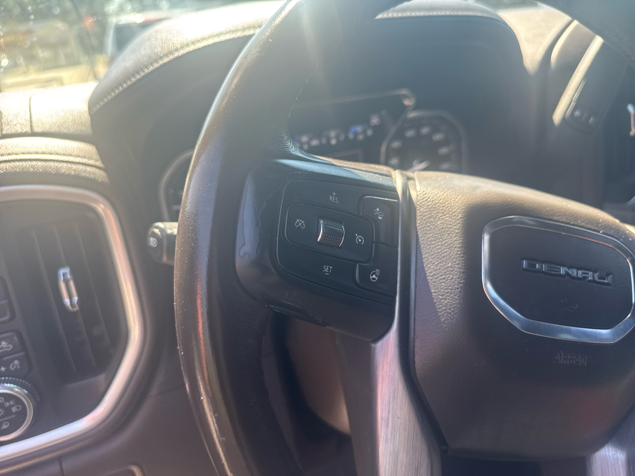 GMC Sierra 2500HD Denali Crew Cab 4WD 2021