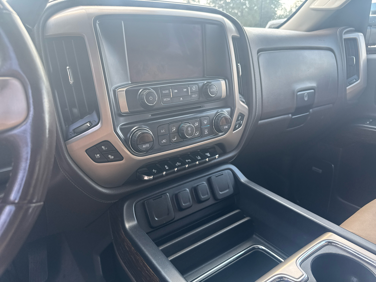 GMC Sierra 2500HD Denali Crew Cab 4WD 2019
