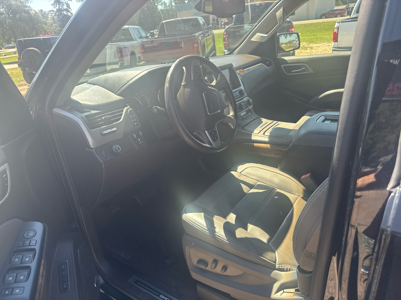 GMC Yukon Denali XL 2WD 2015