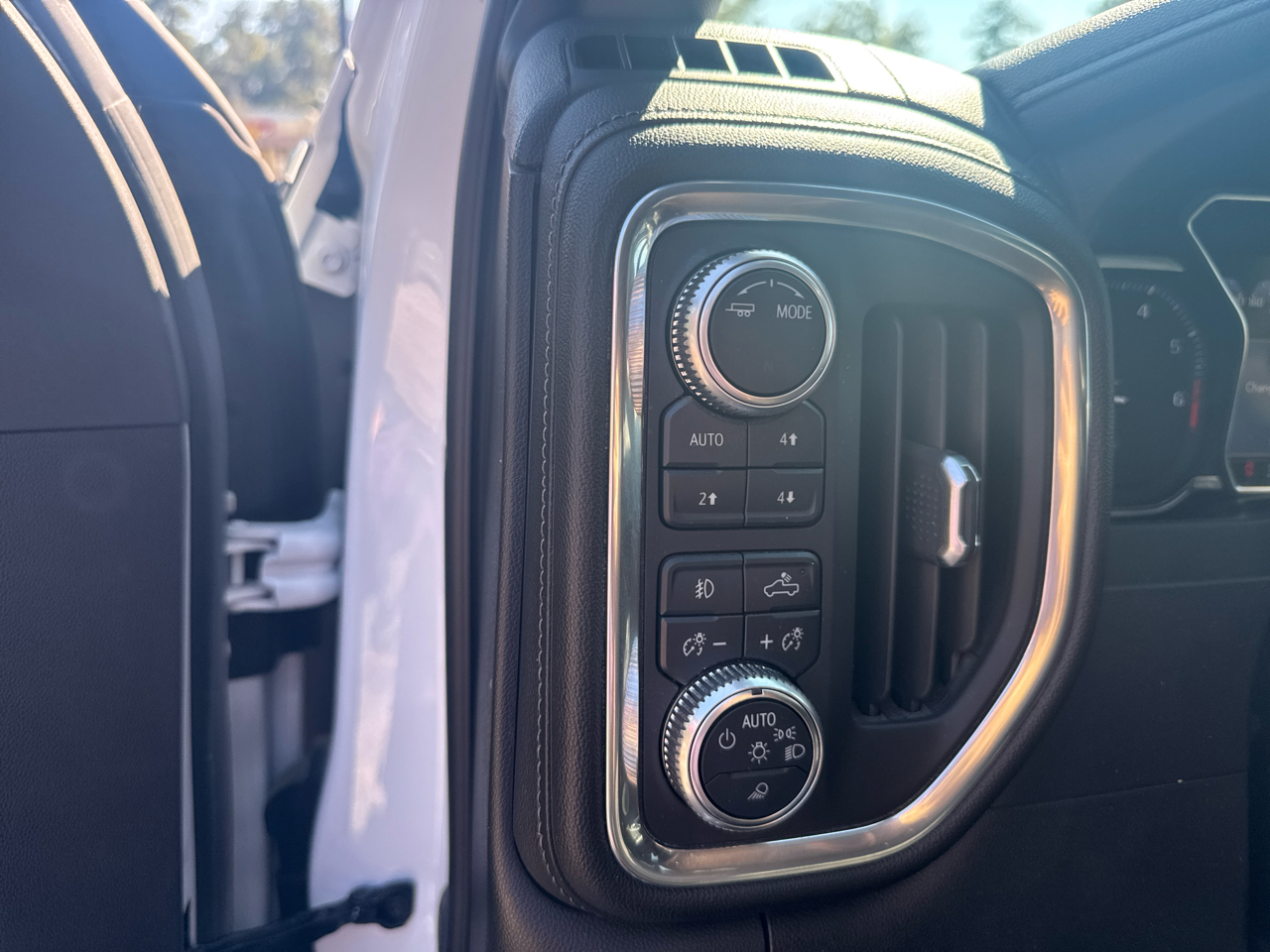 GMC Sierra 2500HD Denali Crew Cab 4WD 2020