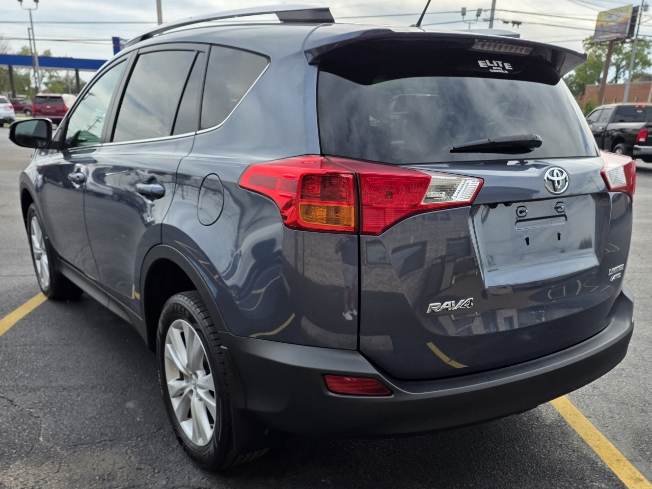 Toyota RAV4  2013 Toyota RAV4  2013