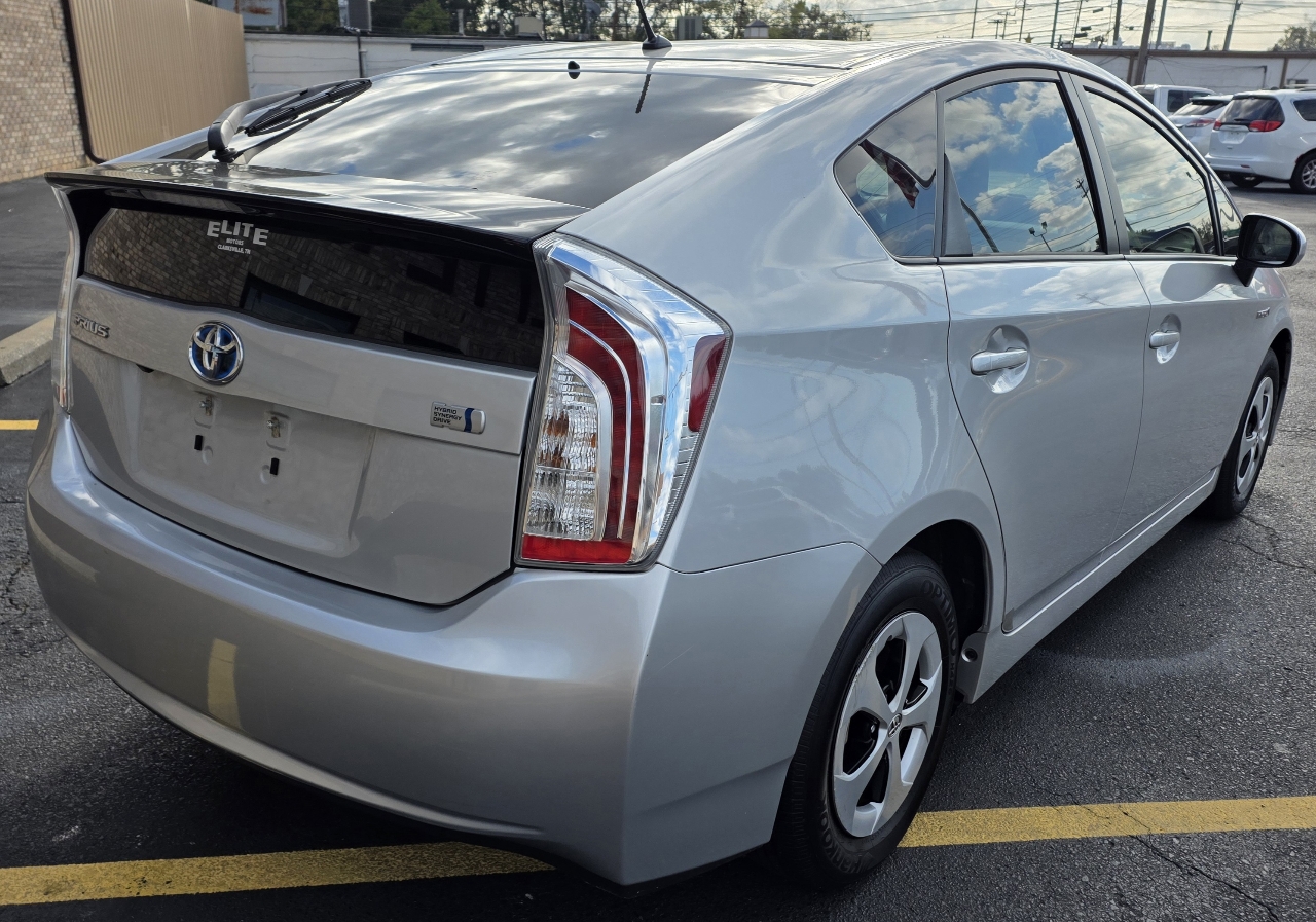 Toyota Prius  2015 Toyota Prius  2015
