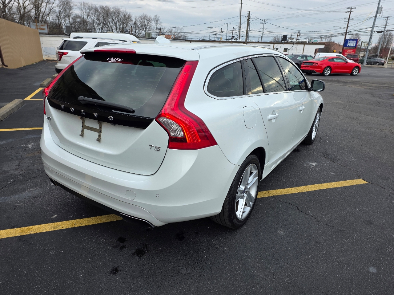 Volvo V60  2015