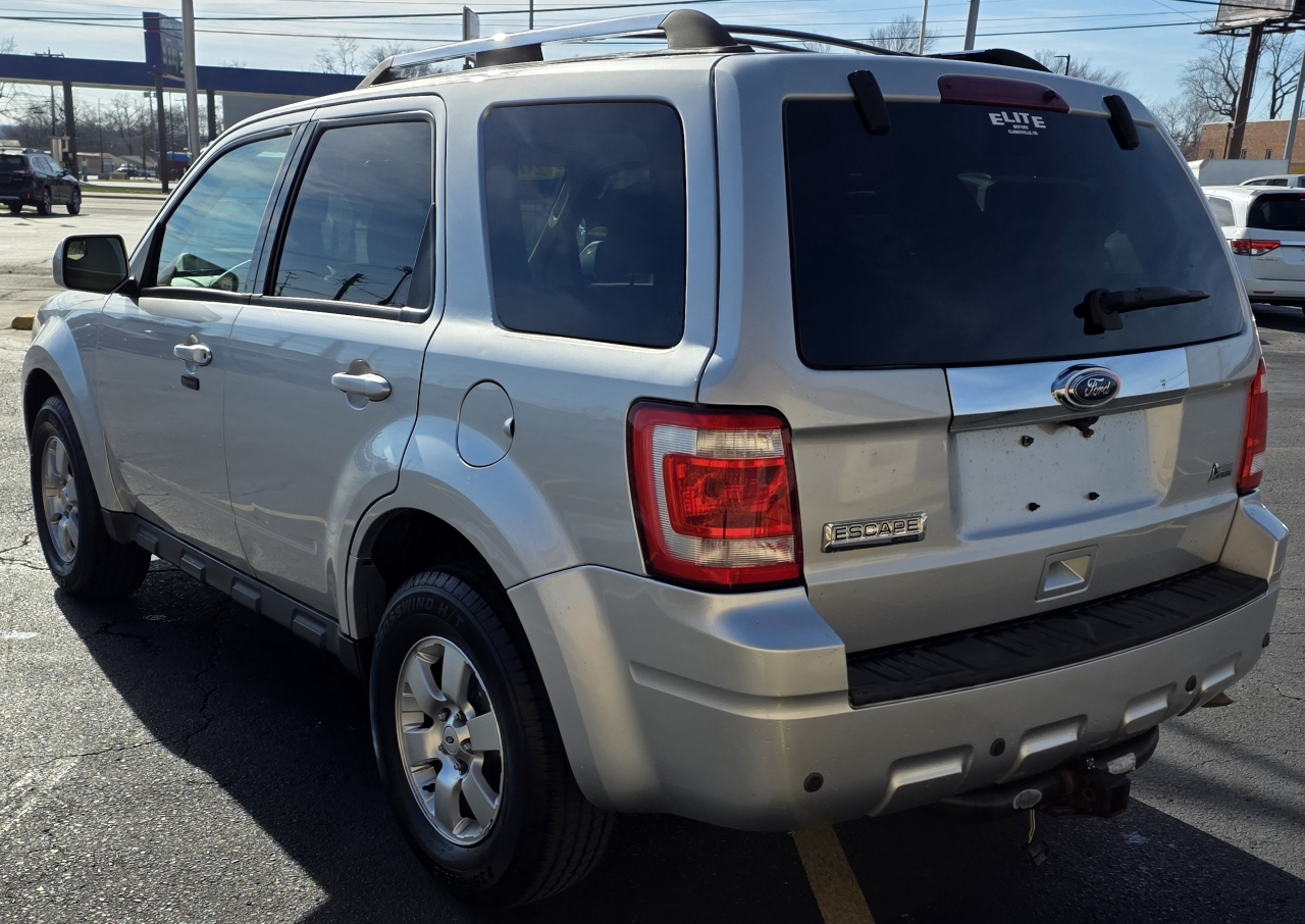 Ford Escape  2010
