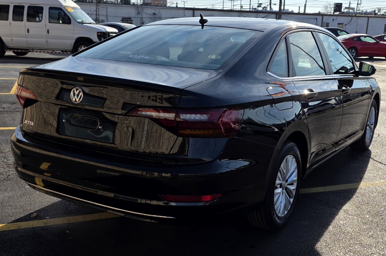 Volkswagen Jetta  2019